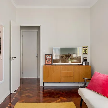 Bright Coastal Retreat In *