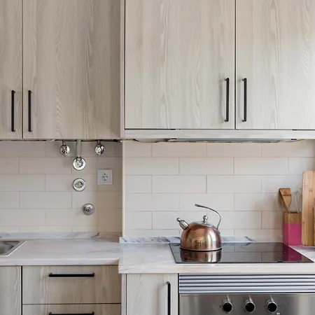 Bright Coastal Retreat In 코스타 다 카파리카