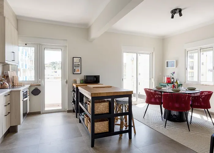 شقة Bright Coastal Retreat In كوستا دا كاباريكا